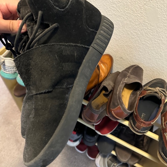 Old shoes make offer - Picture 12 of 14